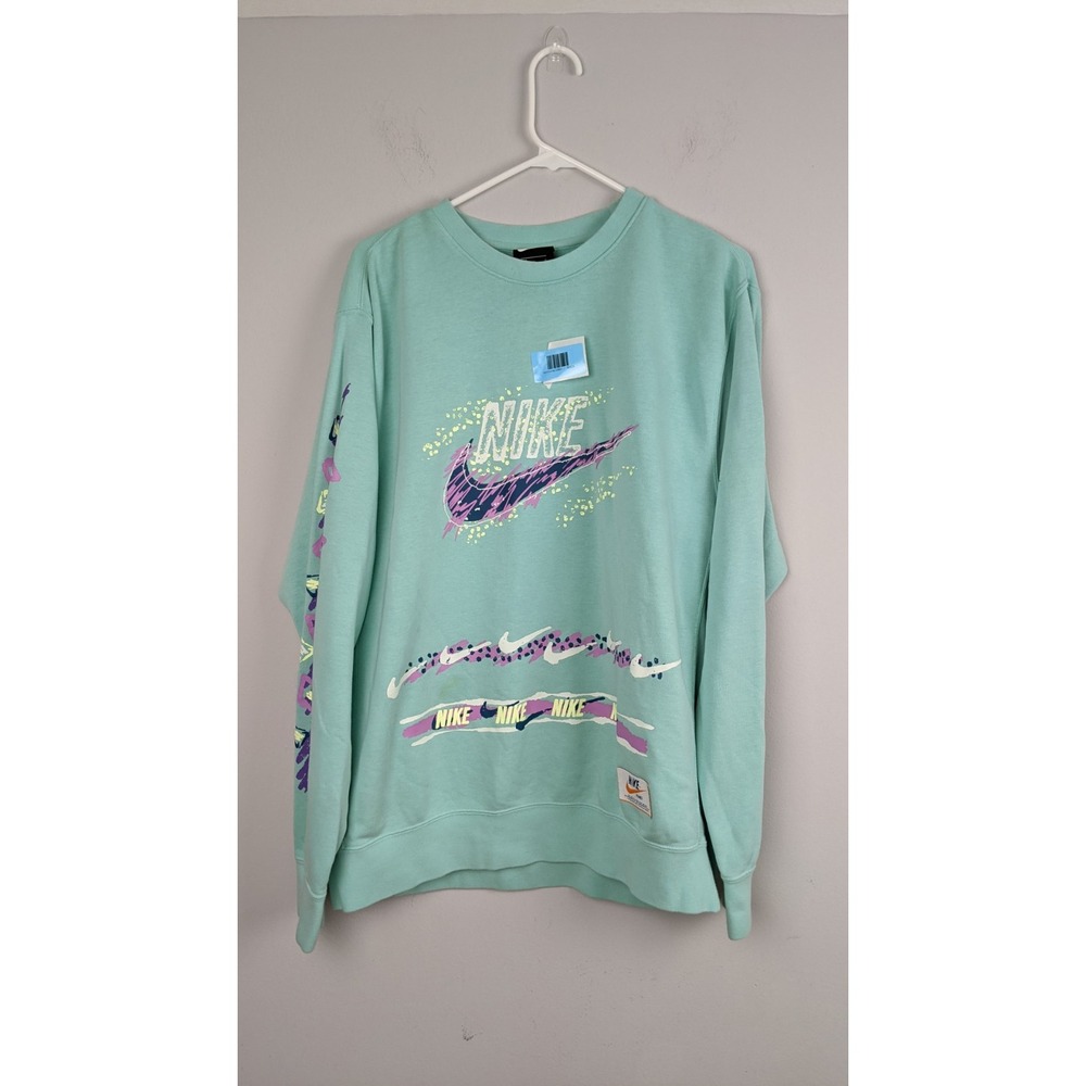 Nike Vintage Mint Green Crewneck Sweatshirt – Large RN# 56323,‎ Retro Logo